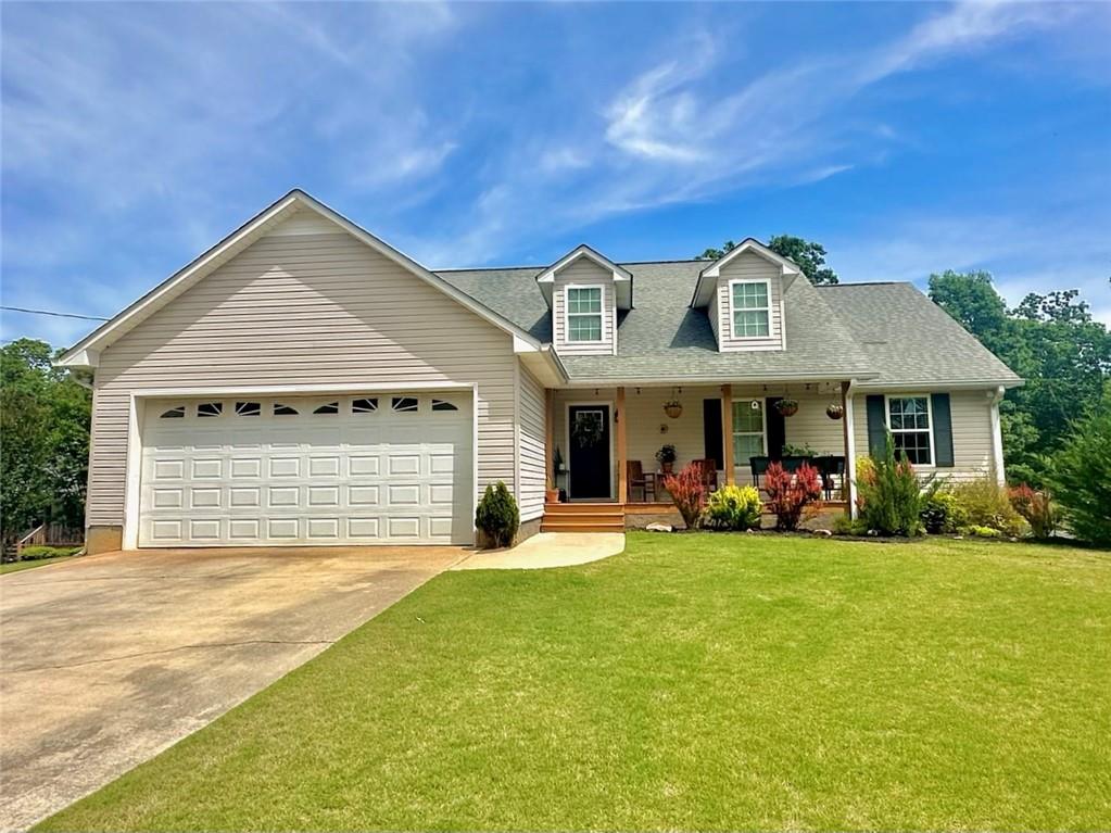 11 Walker Heights Road Lindale, GA 30147