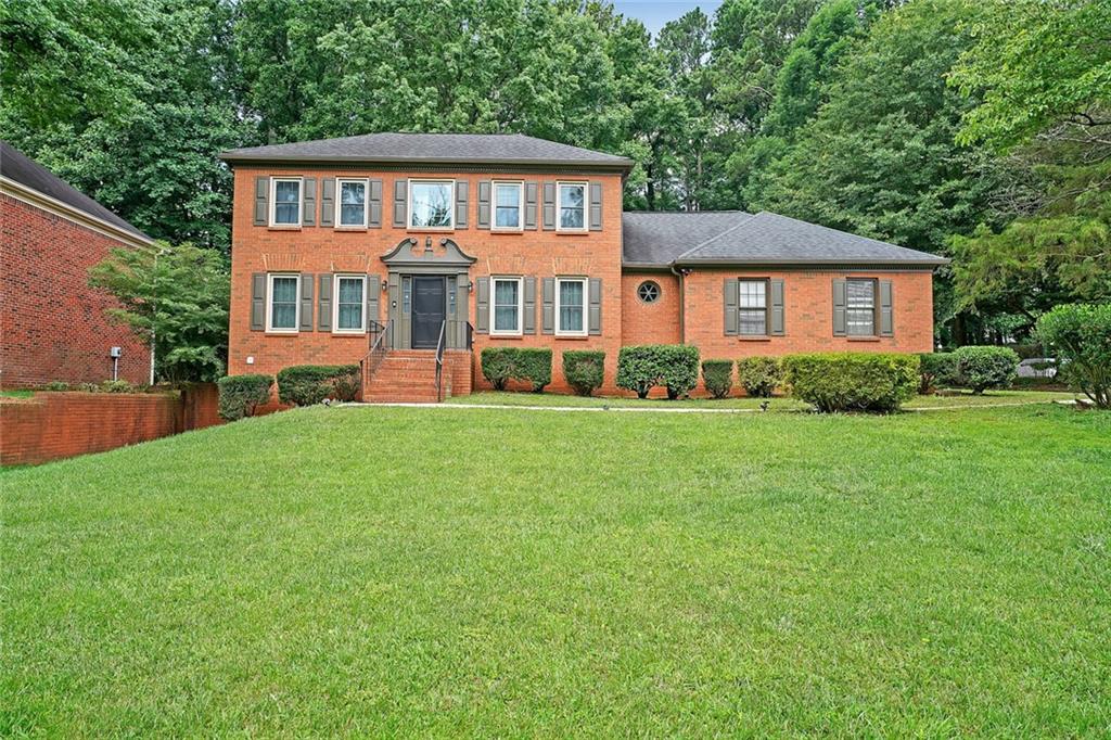 656 Chesterfield Drive Lawrenceville, GA 30044