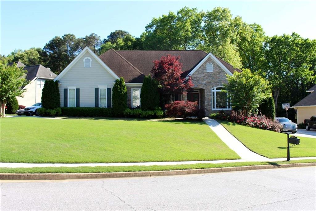 2452 Waterscape Trail Snellville, GA 30078