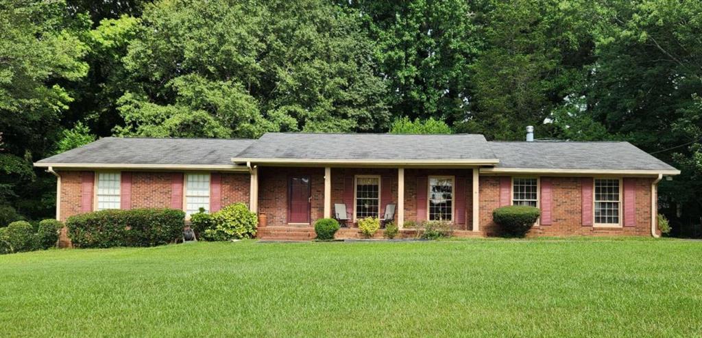 130 Azalea Drive Fairburn, GA 30213