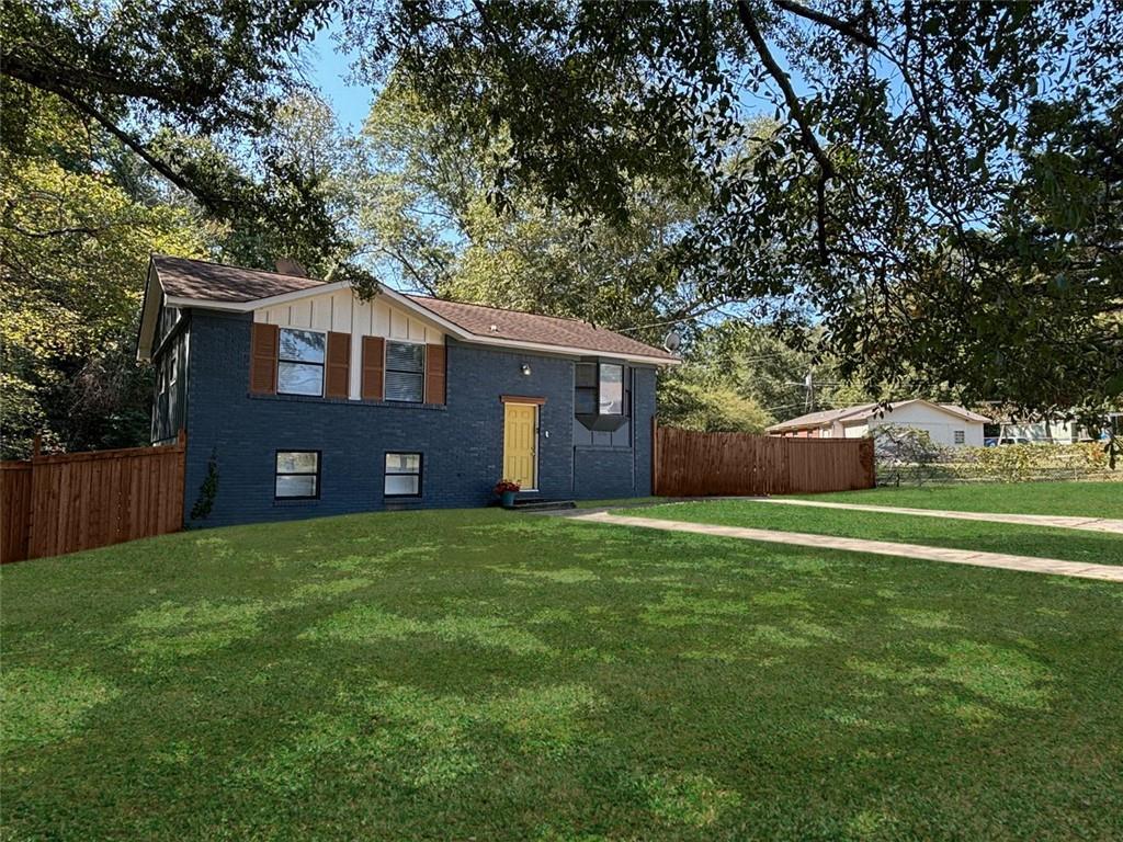 226 Stayman Drive Riverdale, GA 30274