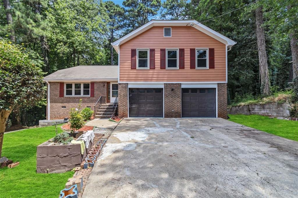 4428 Huntshire Drive Stone Mountain, GA 30083