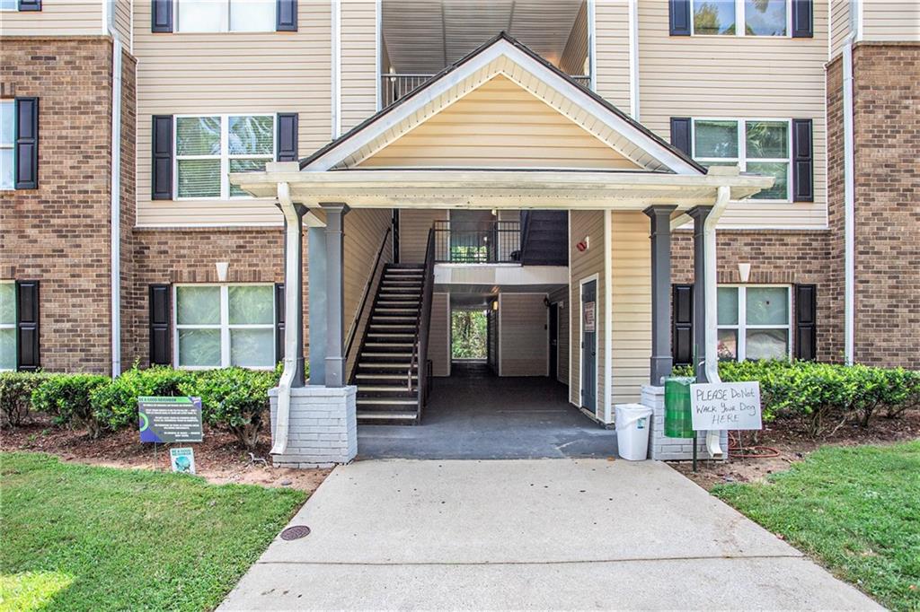 1304 Fairington Village Drive UNIT #1304 Lithonia, GA 30038