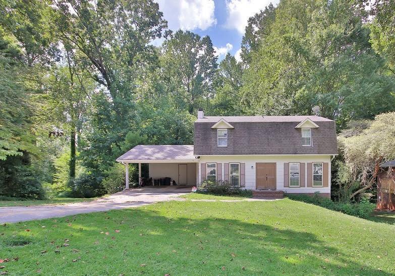 2871 Old Carriage Drive Marietta, GA 30060