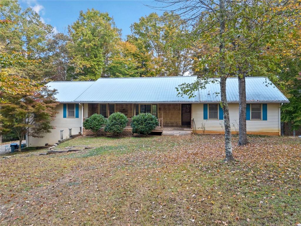 627 Ammons Waleska, GA 30183