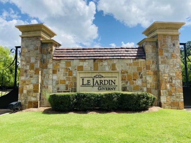 8372 Le Jardin Boulevard Fairburn, GA 30213