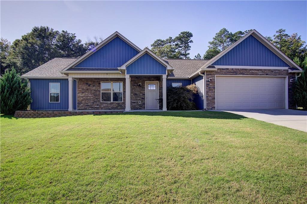 209 Gilmore Circle Calhoun, GA 30701