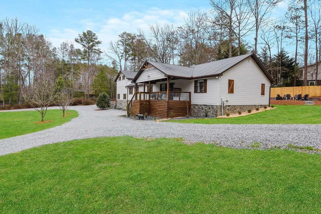 45 Wilderness Trail Blue Ridge, GA 30513