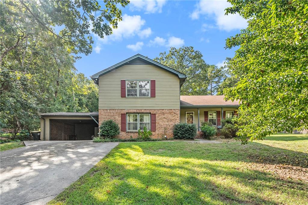 54 Stonewood Forest Toccoa, GA 30579