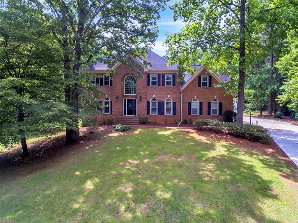 290 Camelot Drive Fayetteville, GA 30214