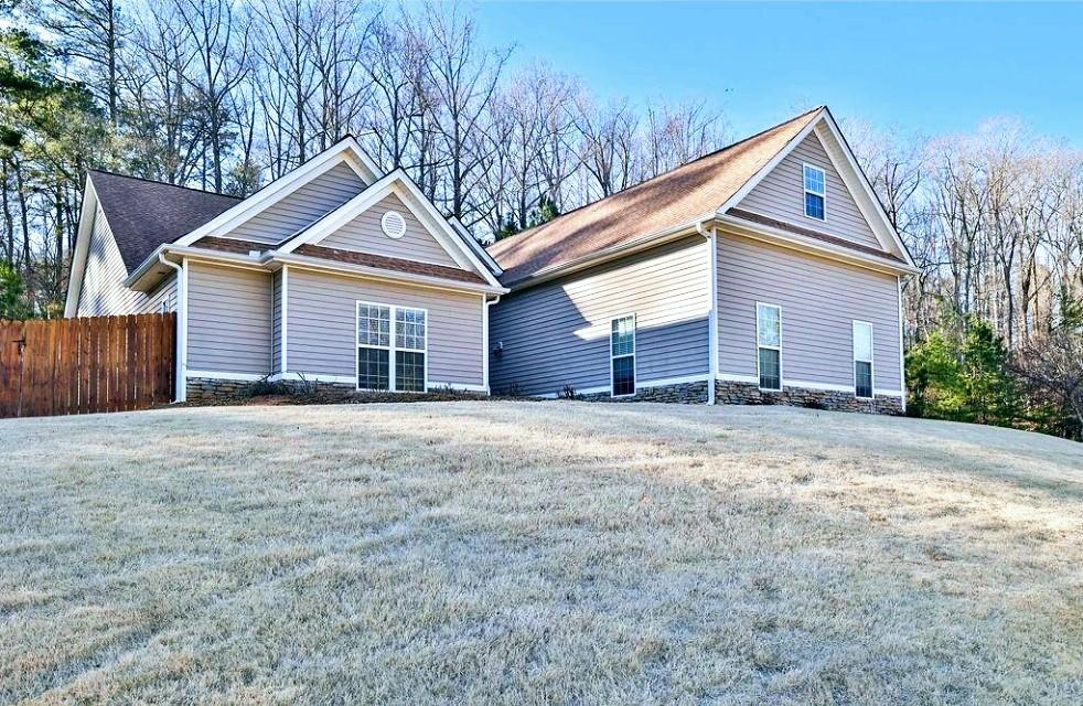 4349 Shag Bark Trail Gainesville, GA 30507