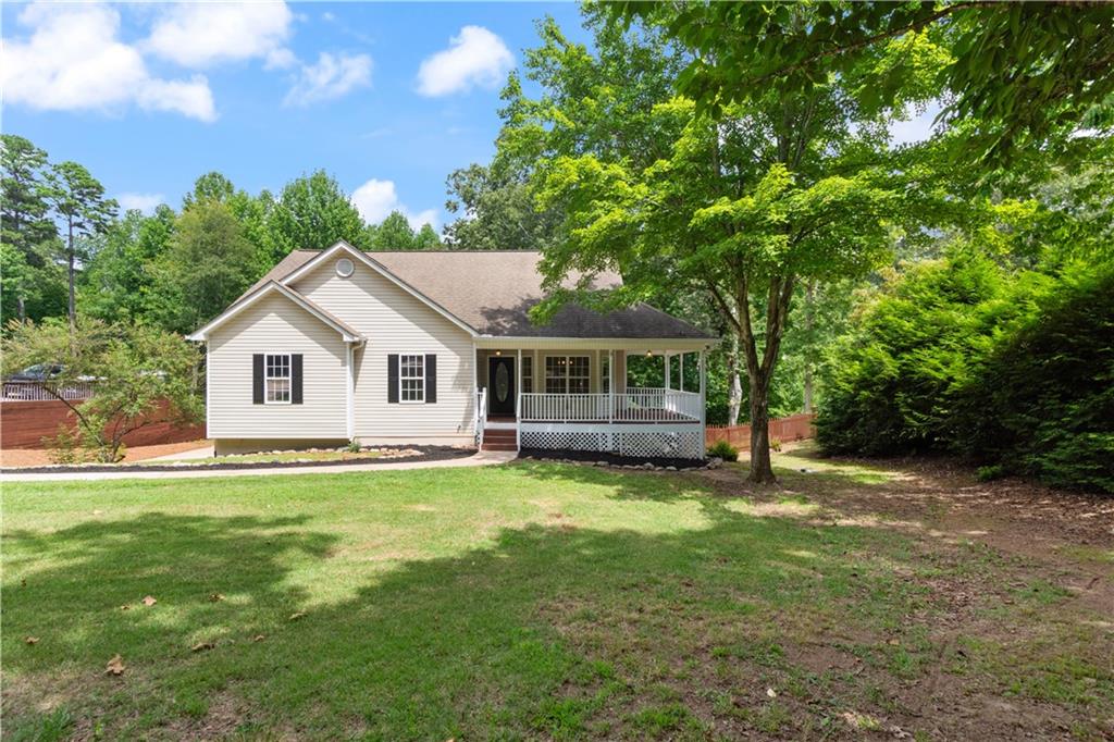 311 Long Branch Crossing Dahlonega, GA 30533