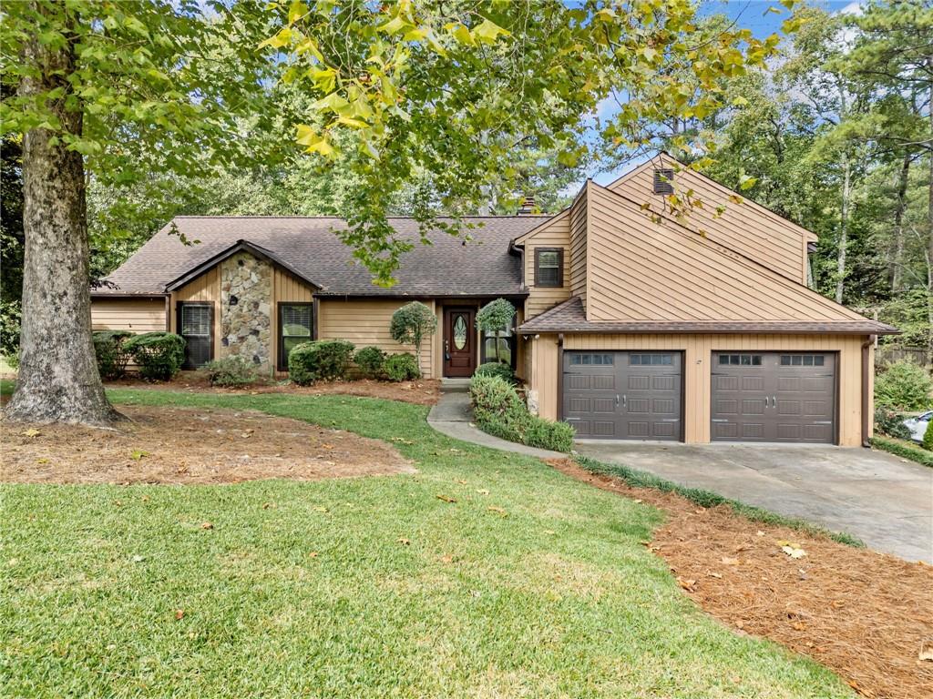 3373 Northumberland Pl Place Roswell, GA 30075