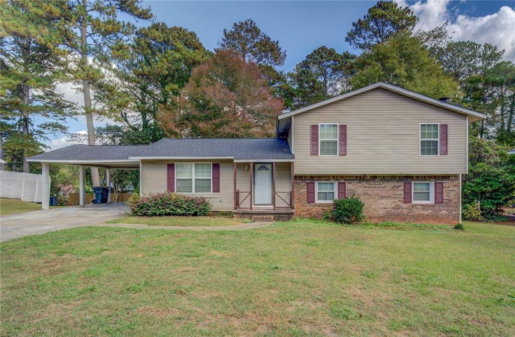 8354 Willows Terrace Riverdale, GA 30274