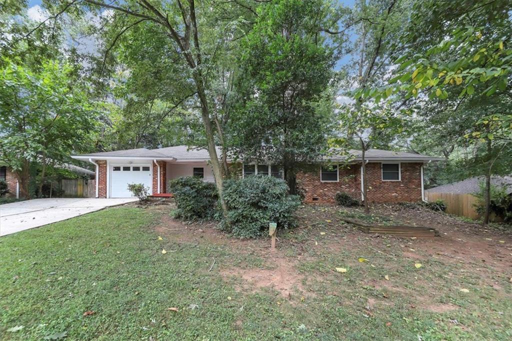 3639 Dial Drive Stone Mountain, GA 30083