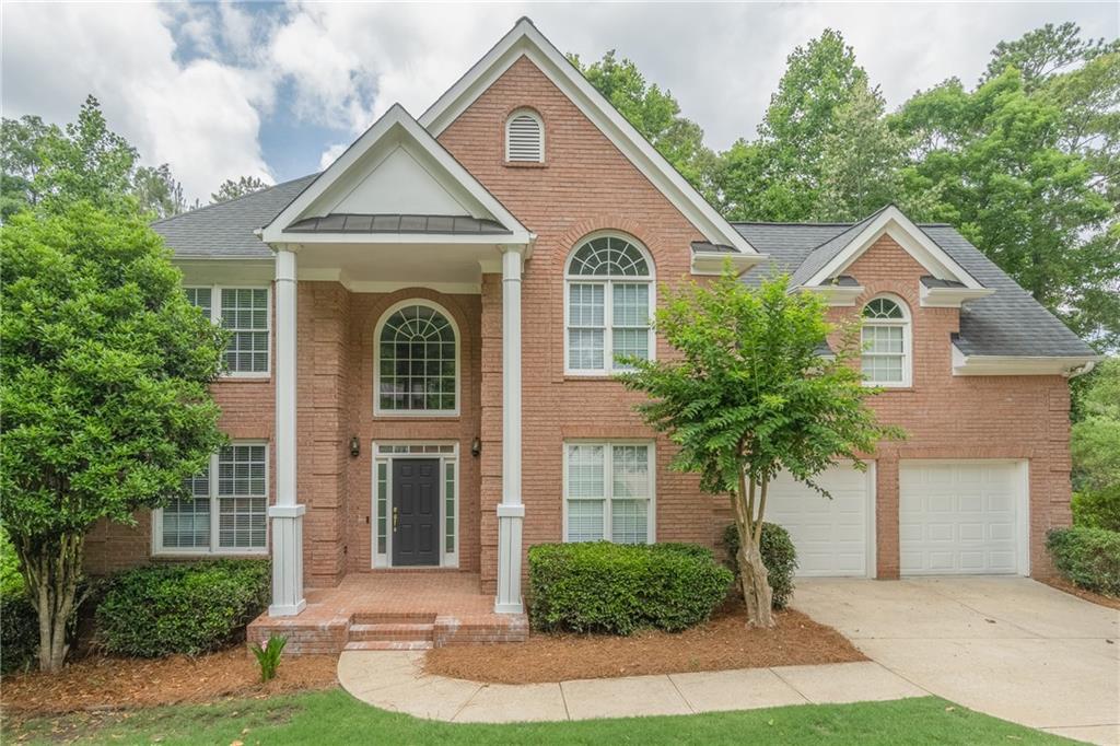 2010 Bluffton Way Roswell, GA 30075