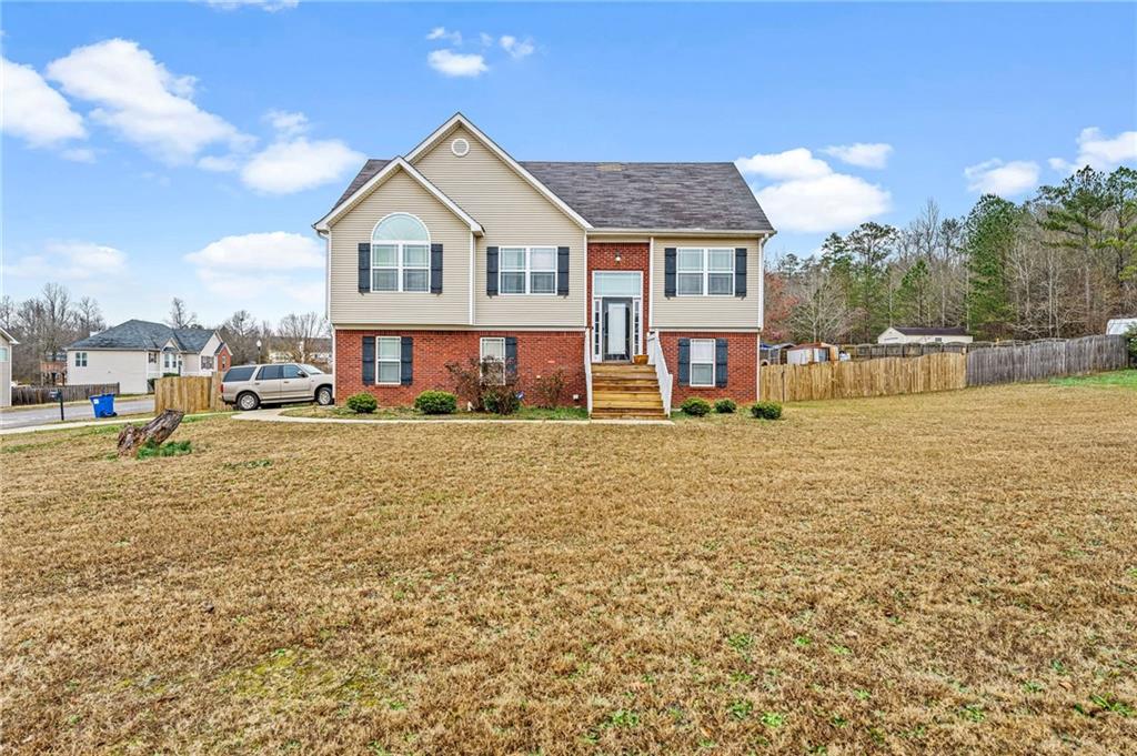 201 Peppertree Griffin, GA 30224