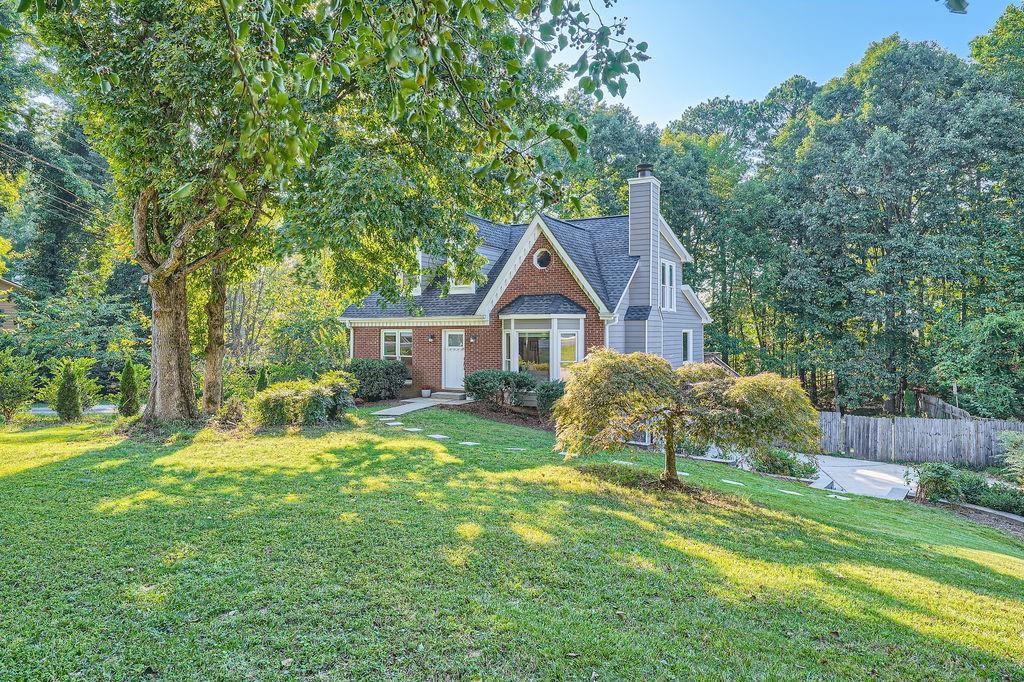 1620 Plunketts Road Buford, GA 30519