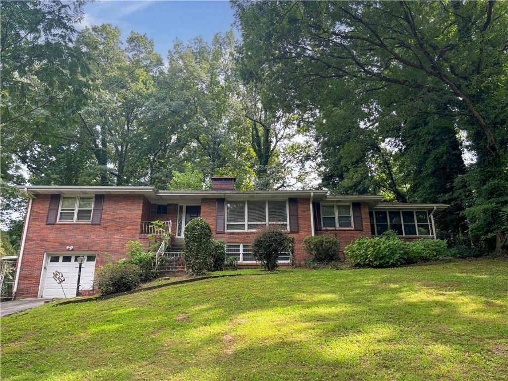 2770 Collier Drive Atlanta, GA 30318