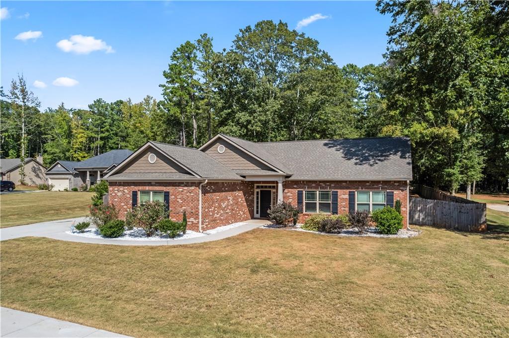 160 River Glen Drive Jefferson, GA 30549