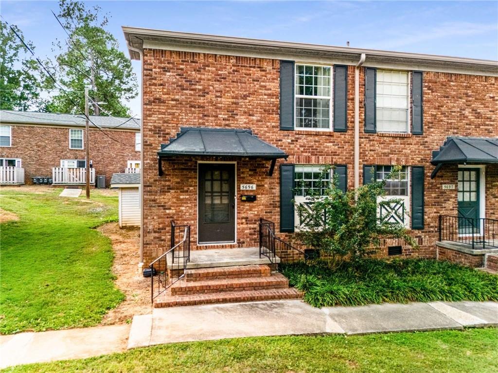 5696 Kingsport Drive UNIT #3 Atlanta, GA 30342