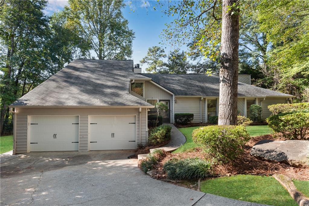 2100 Stone Hollow Court Marietta, GA 30062