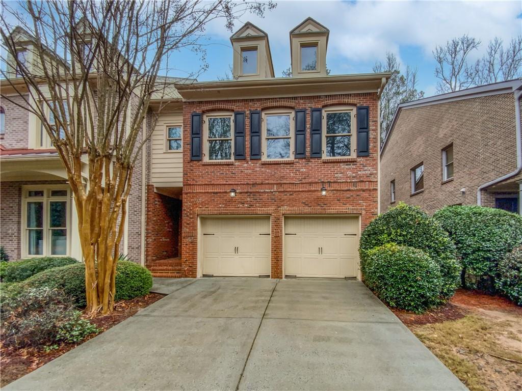 2636 Long Pointe Roswell, GA 30076