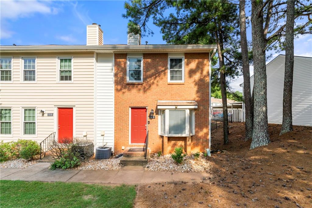 136 Holcomb Ferry Road Roswell, GA 30076