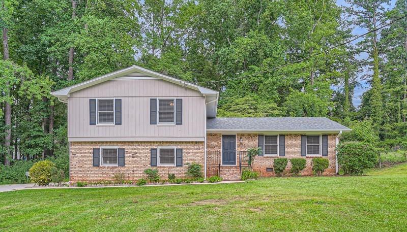 269 Malone Circle Fairburn, GA 30213