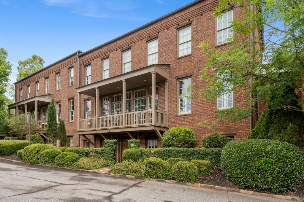 65 Sloan Street UNIT #2 Roswell, GA 30075