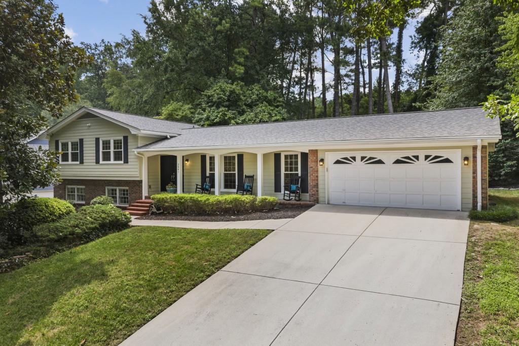 2661 Overlook Drive Atlanta, GA 30345