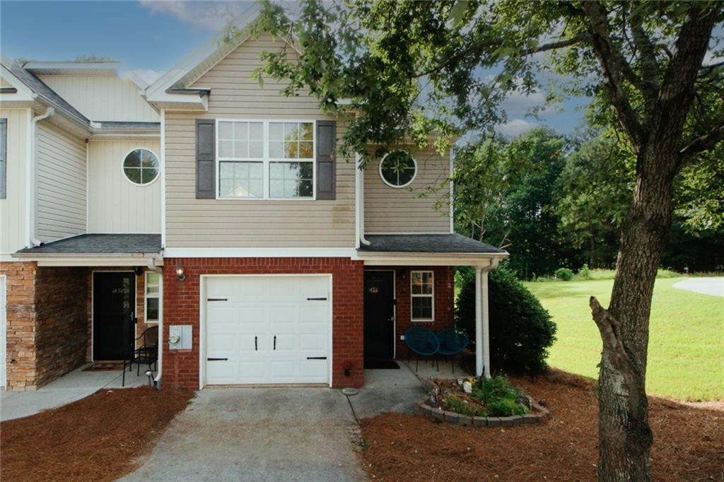 1456 Box Circle Winder, GA 30680