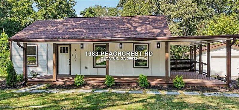 1383 Peachcrest Road Decatur, GA 30032