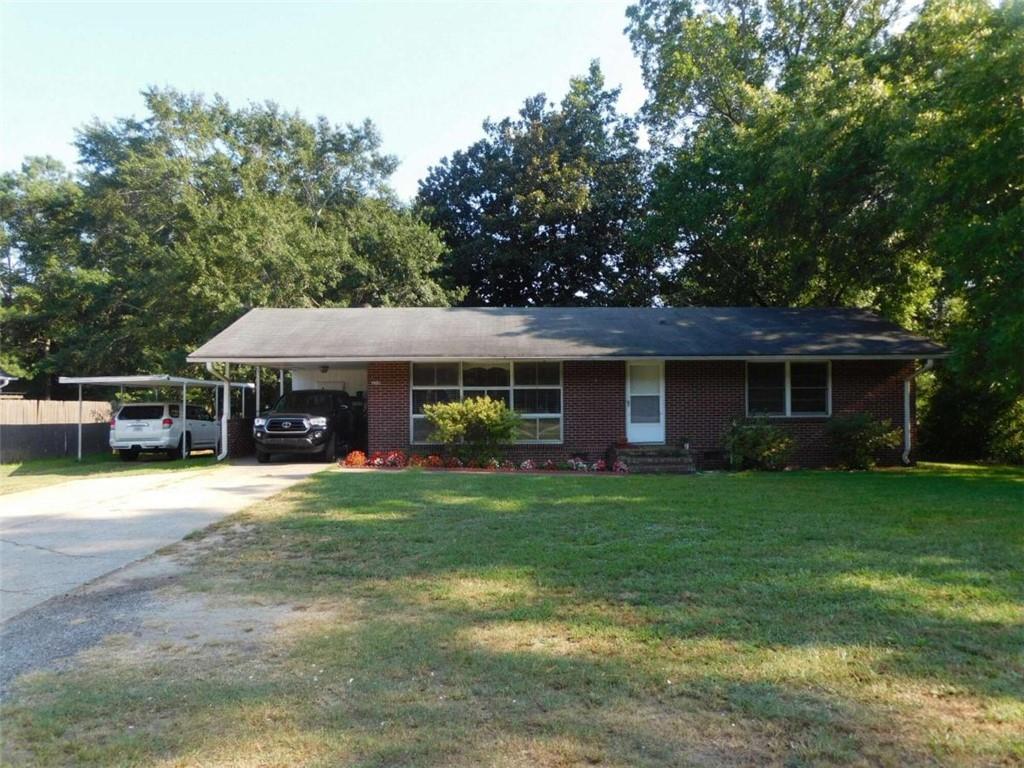 258 W May Street Winder, GA 30680