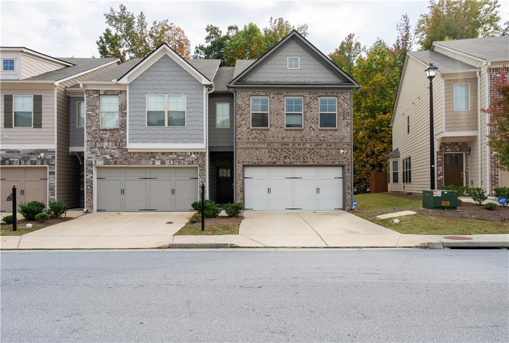 5851 Radford Loop Fairburn, GA 30213