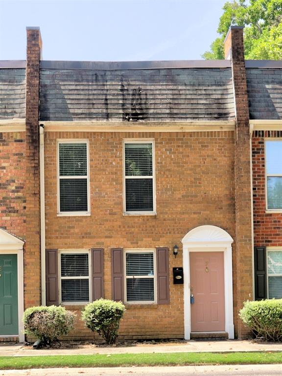 135 N River Drive UNIT F Sandy Springs, GA 30350