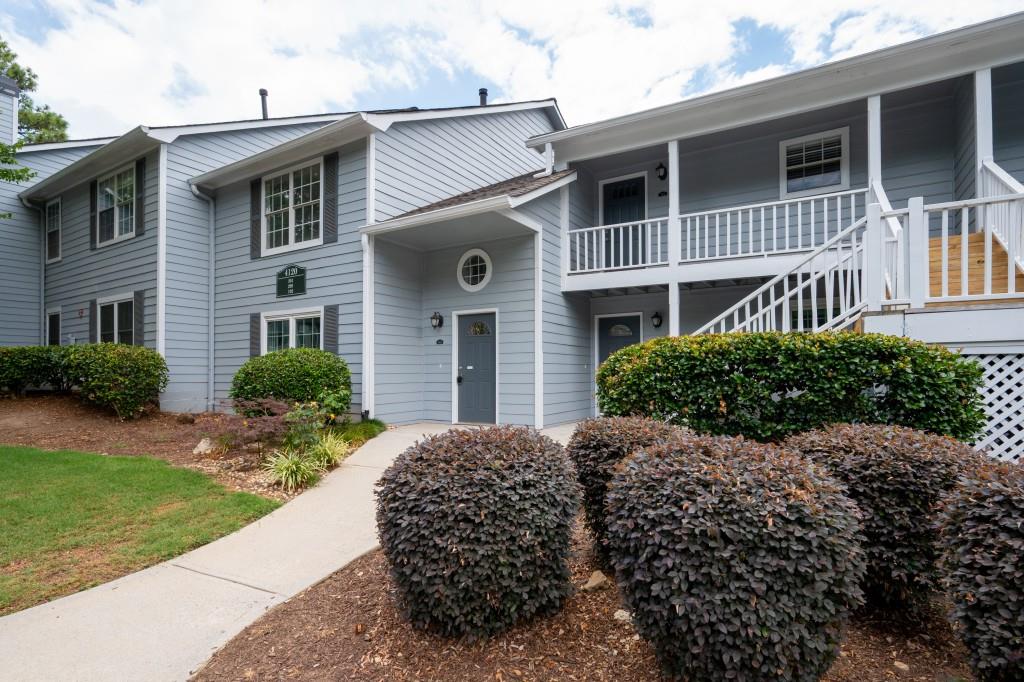 4120 Riverlook Parkway UNIT #301 Marietta, GA 30067