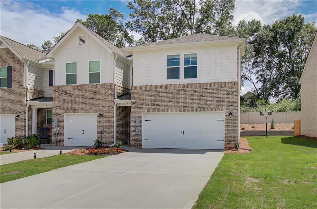 416 Payne Drive UNIT #16 Mcdonough, GA 30253