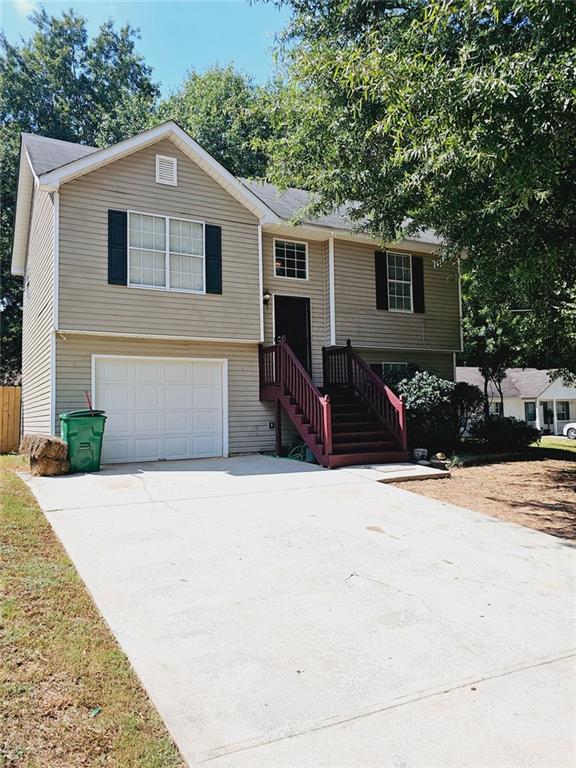 4233 Viewpoint Lane Ellenwood, GA 30294