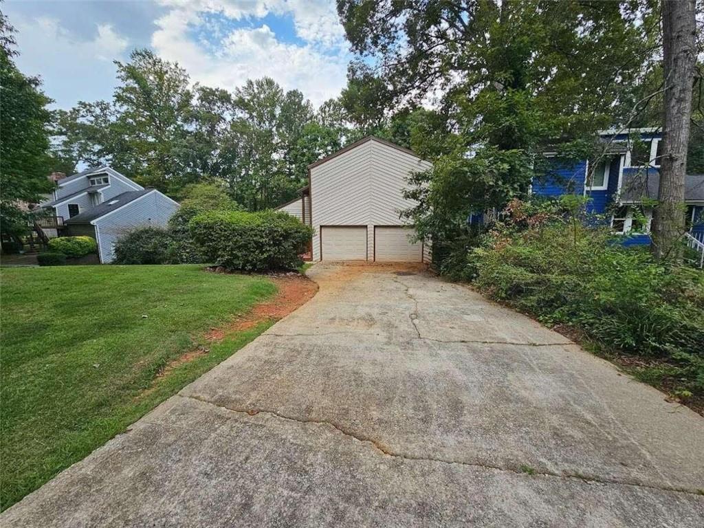 1643 Fieldgreen Overlook Stone Mountain, GA 30088