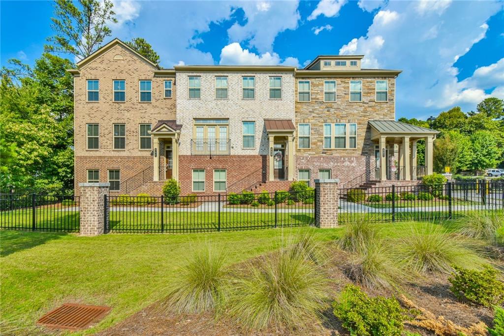 354 Provenance Drive Sandy Springs, GA 30328