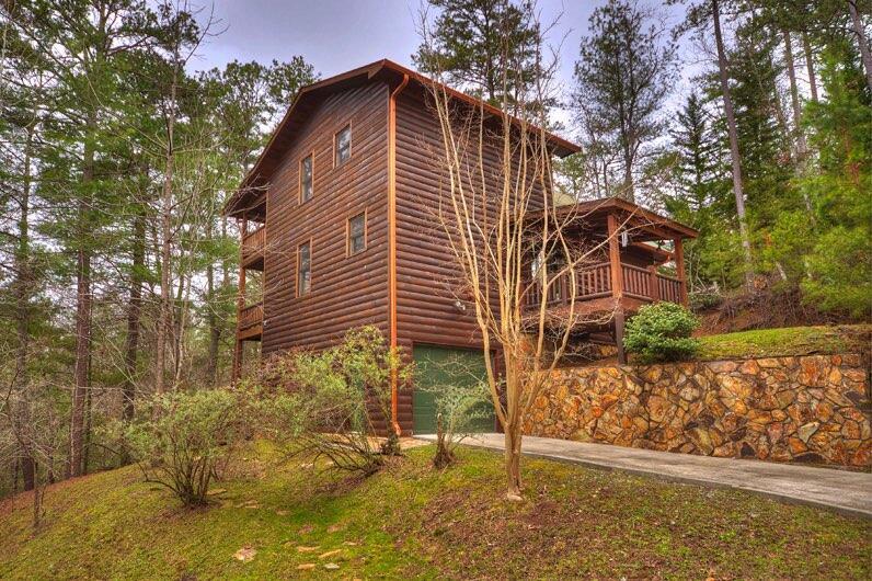 112 Seneca Drive Ellijay, GA 30540