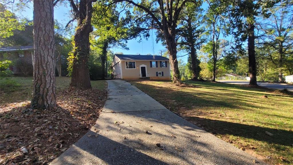 4121 Sweetbriar Lane Forest Park, GA 30297