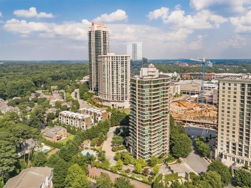 700 Park Regency Place UNIT #803 Atlanta, GA 30326