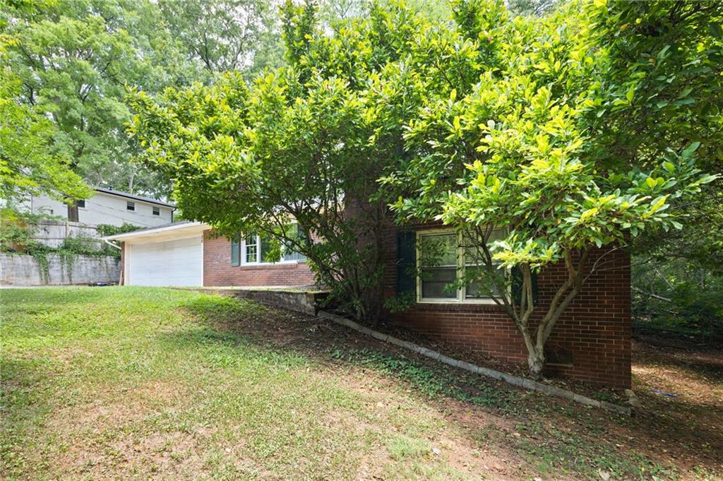 36 Hillside Drive Cartersville, GA 30120