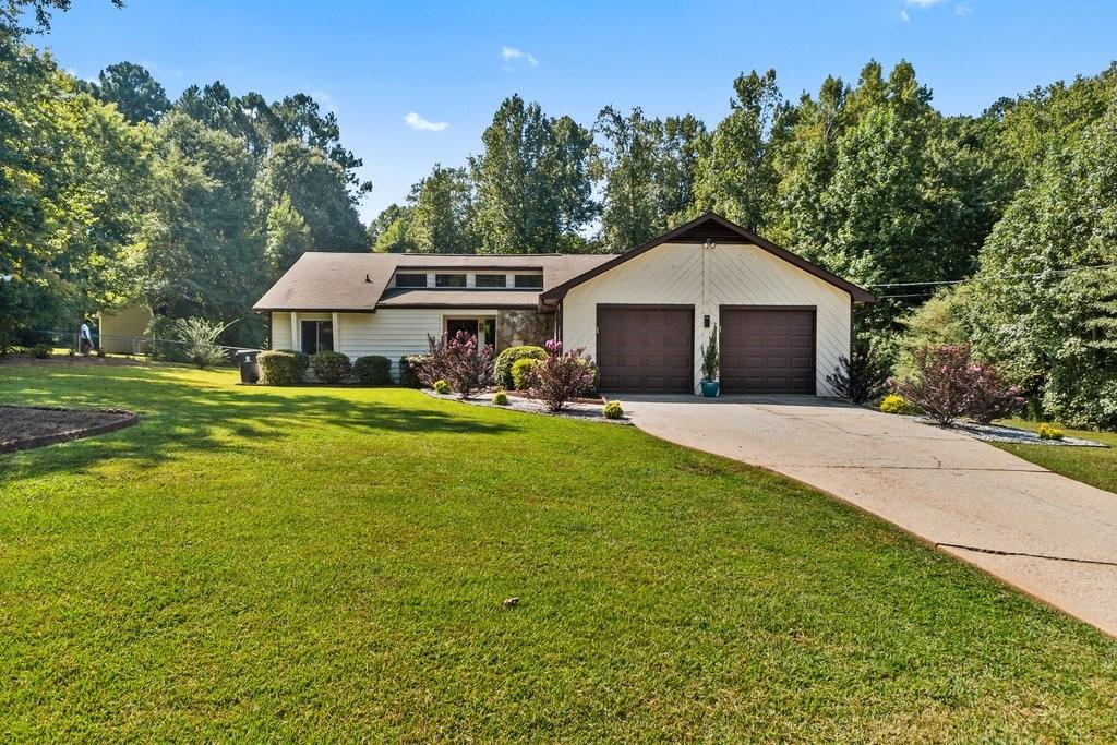 195 Pine Trail Road Fayetteville, GA 30214