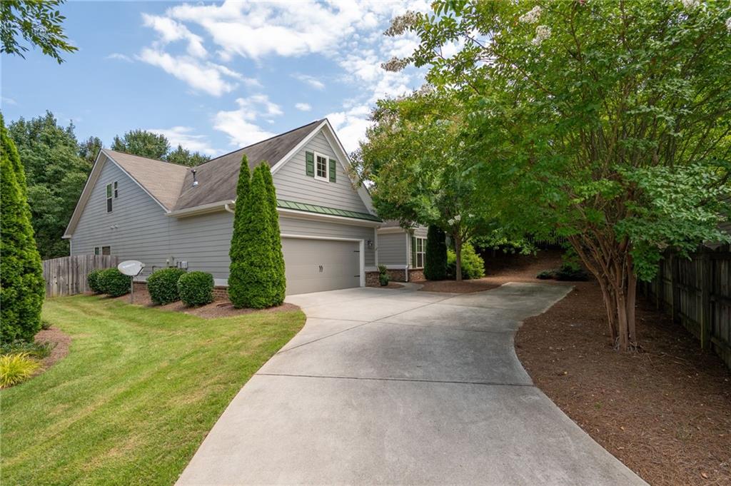 527 Winding Ridge Circle Marietta, GA 30064