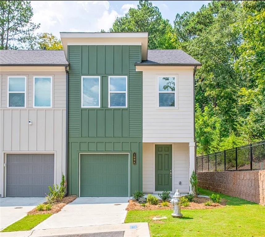 1694 Hannah Terrace Atlanta, GA 30318