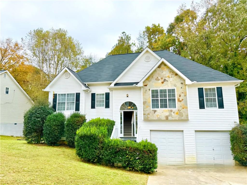 1381 Buckingham Drive Hampton, GA 30228