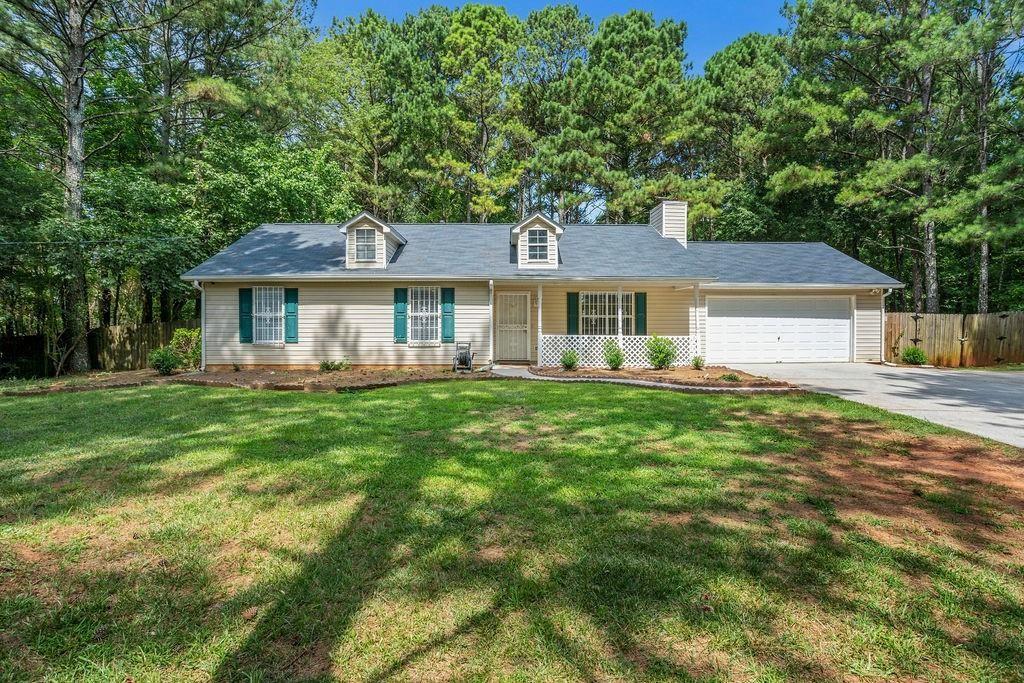 115 Bond Drive Ellenwood, GA 30294